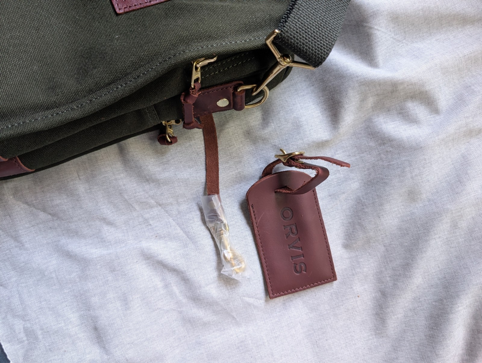 Orvis Green/Brown Briefcase Document Case Zip Cross-Body Strap Plaid Pockets