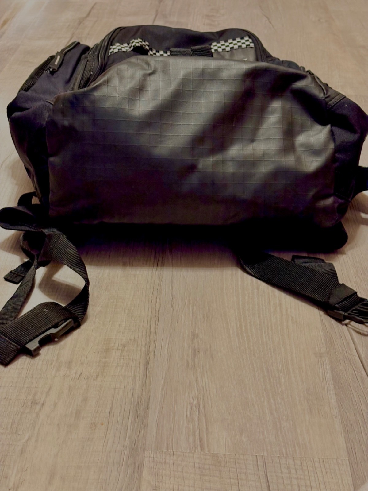 Nike Lacrosse Face-Off Game Day Extra Large Backpack Black Gear Bag Stick Slot