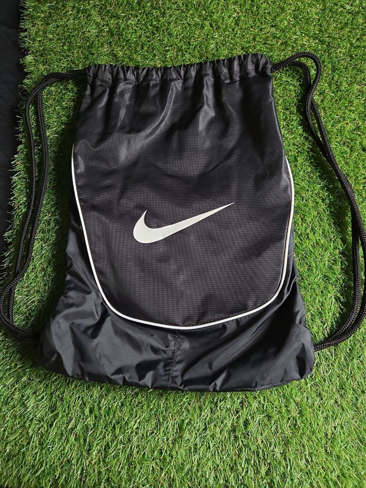 Nike sport Cinch Bag Backpack NEVER USED.