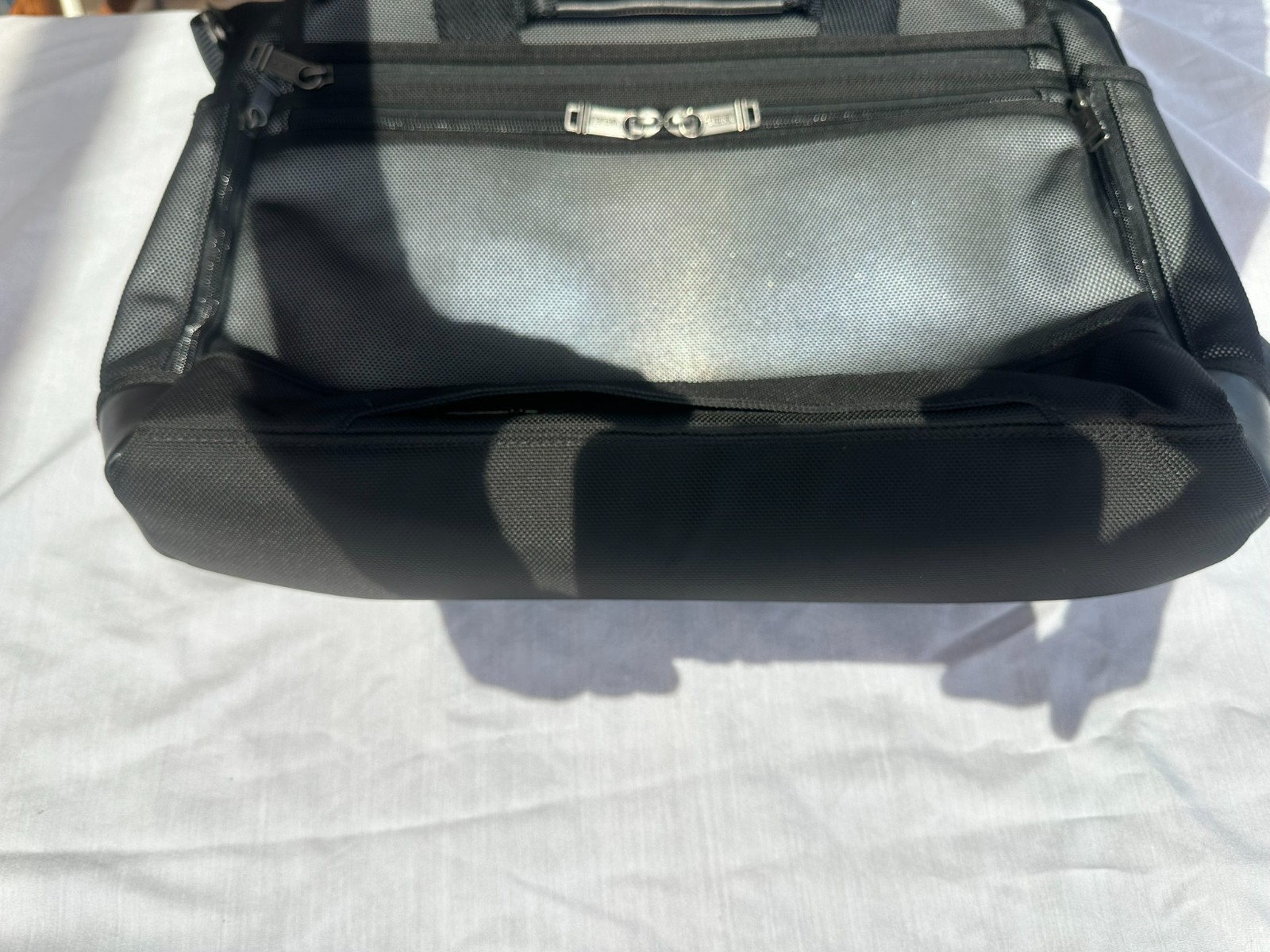 TUMI Alpha Bravo ‘Foster’ Reflective Silver Nylon Messenger Bag – 0222373RS2 NWT