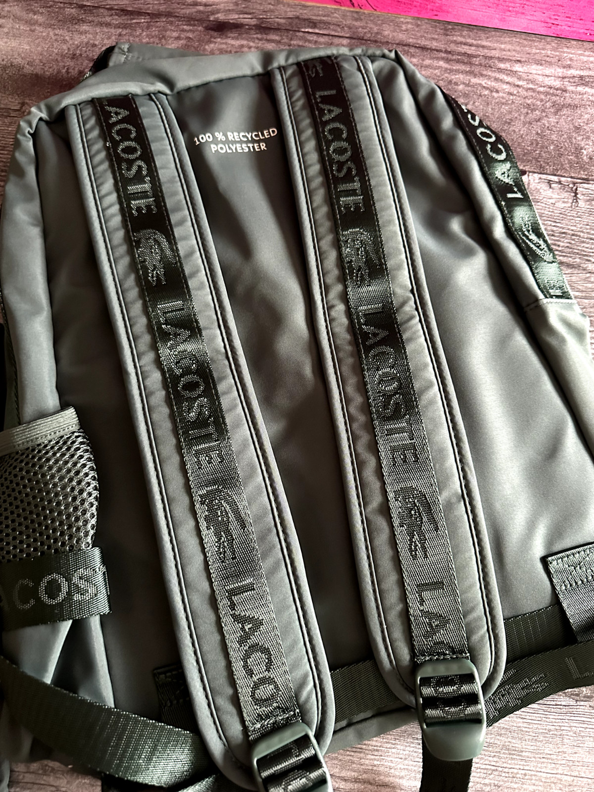 LACOSTE 2in1 100% RECYCLED BACKPACK GREEN BN RARE