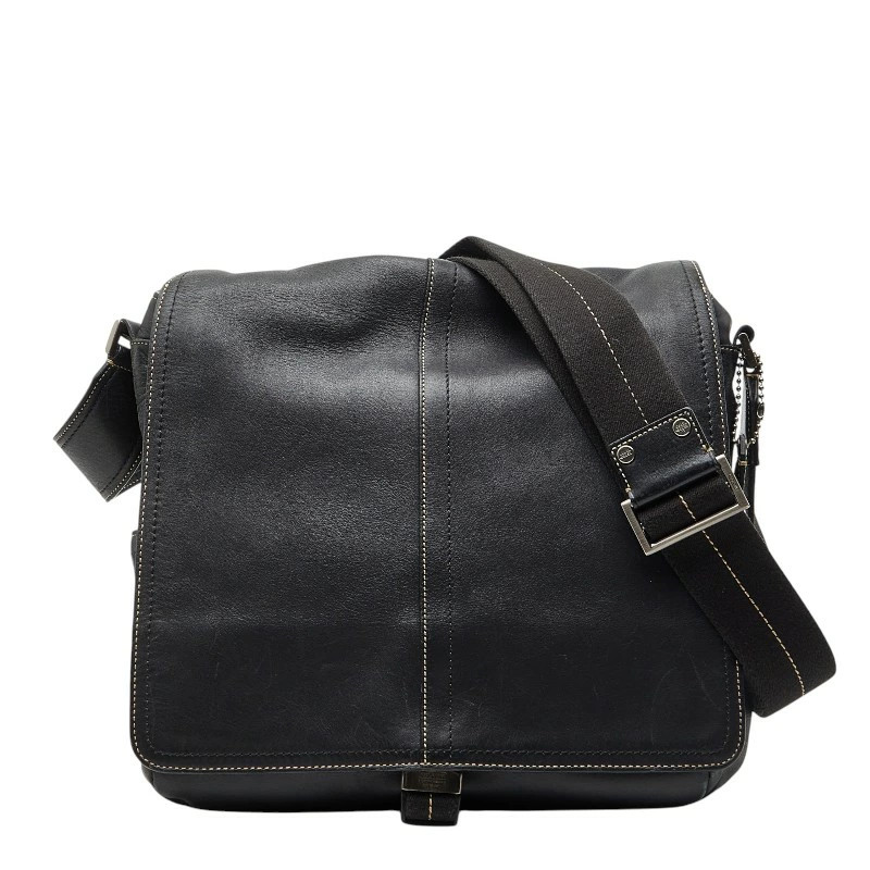 Coach Men’s Black Leather Crossbody Bag F05A02 with Charm, Used, B Grade