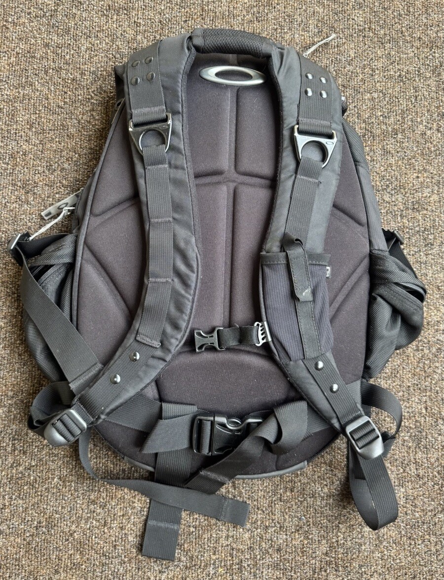 Y2K Oakley Icon 3.0 Tactical Backpack Stealth Black Military Travel Hiking READ