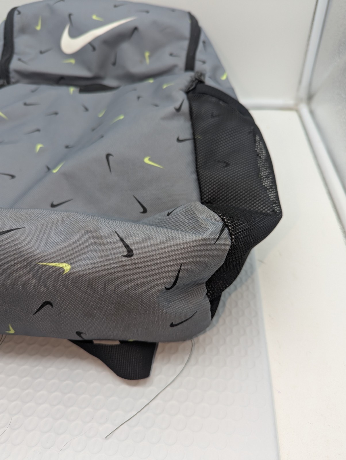 Nike Brasilia All Over Print Backpack Training Gym Gray/Black BA6039 Used
