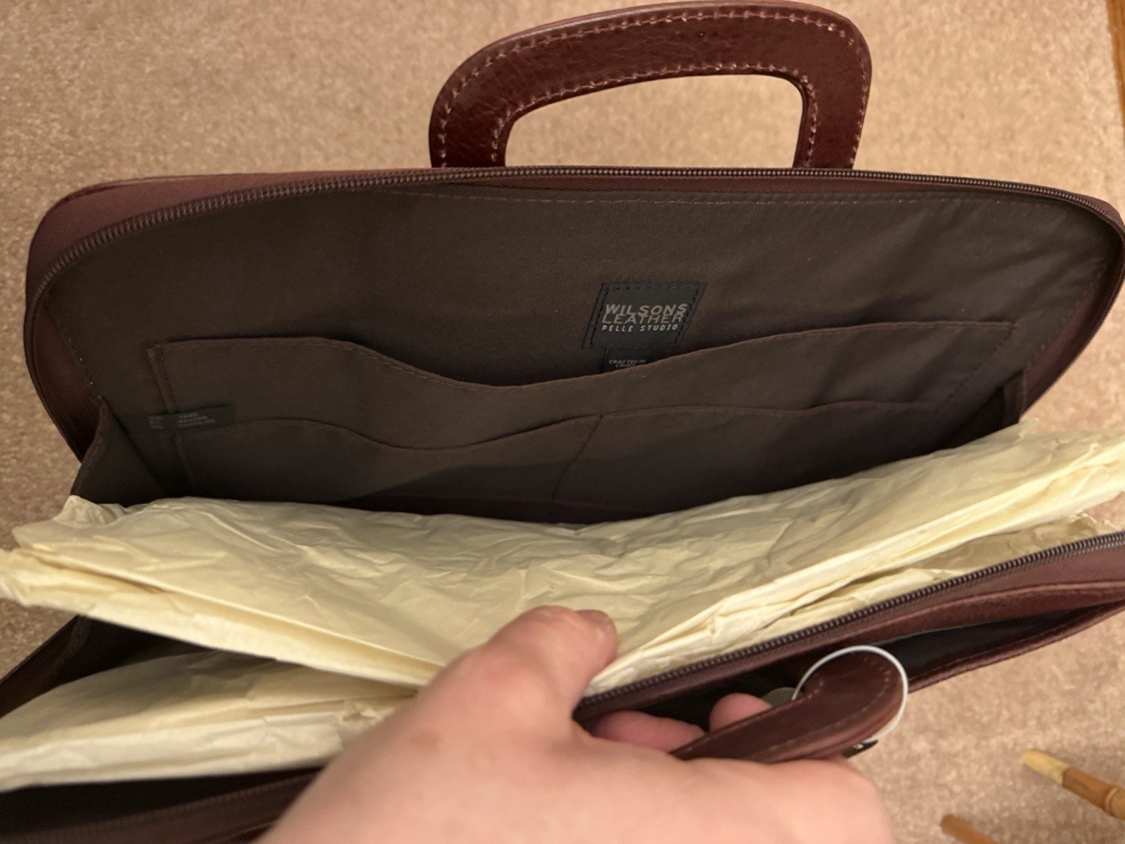 Wilson’s Leather Slim Briefcase Burgundy NWT 125.00