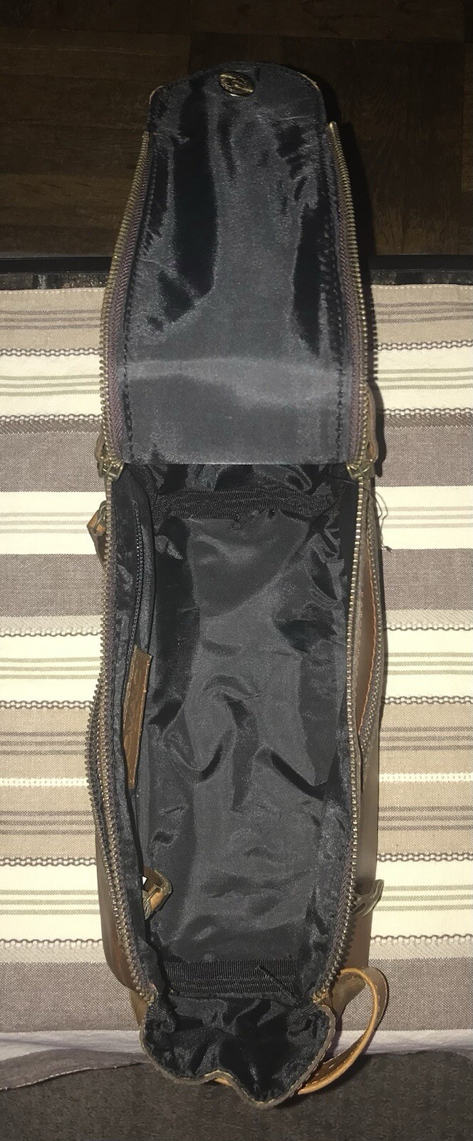 KomalC Genuine Buffalo Leather Unisex Toiletry Bag Travel Dopp Kit NWOT