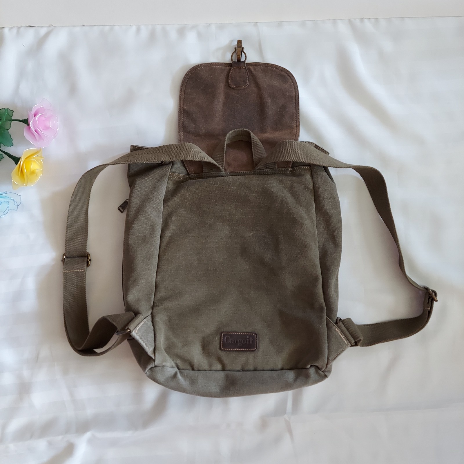 Cargoit Green & Brown Canvas Rucksack Backpack Drawstring with Clasp Closure