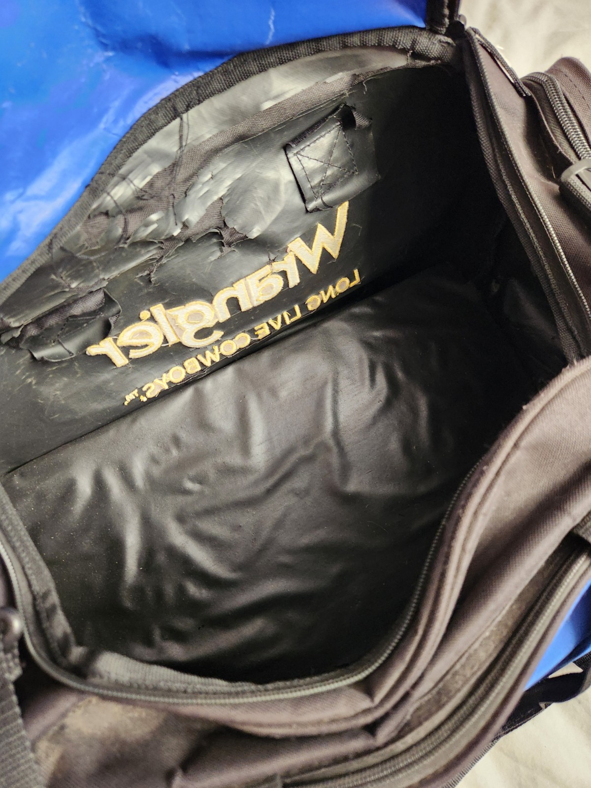 2011 Wrangler National Finals Rodeo Duffel Bag Blue Las Vegas Long Live Cowboys