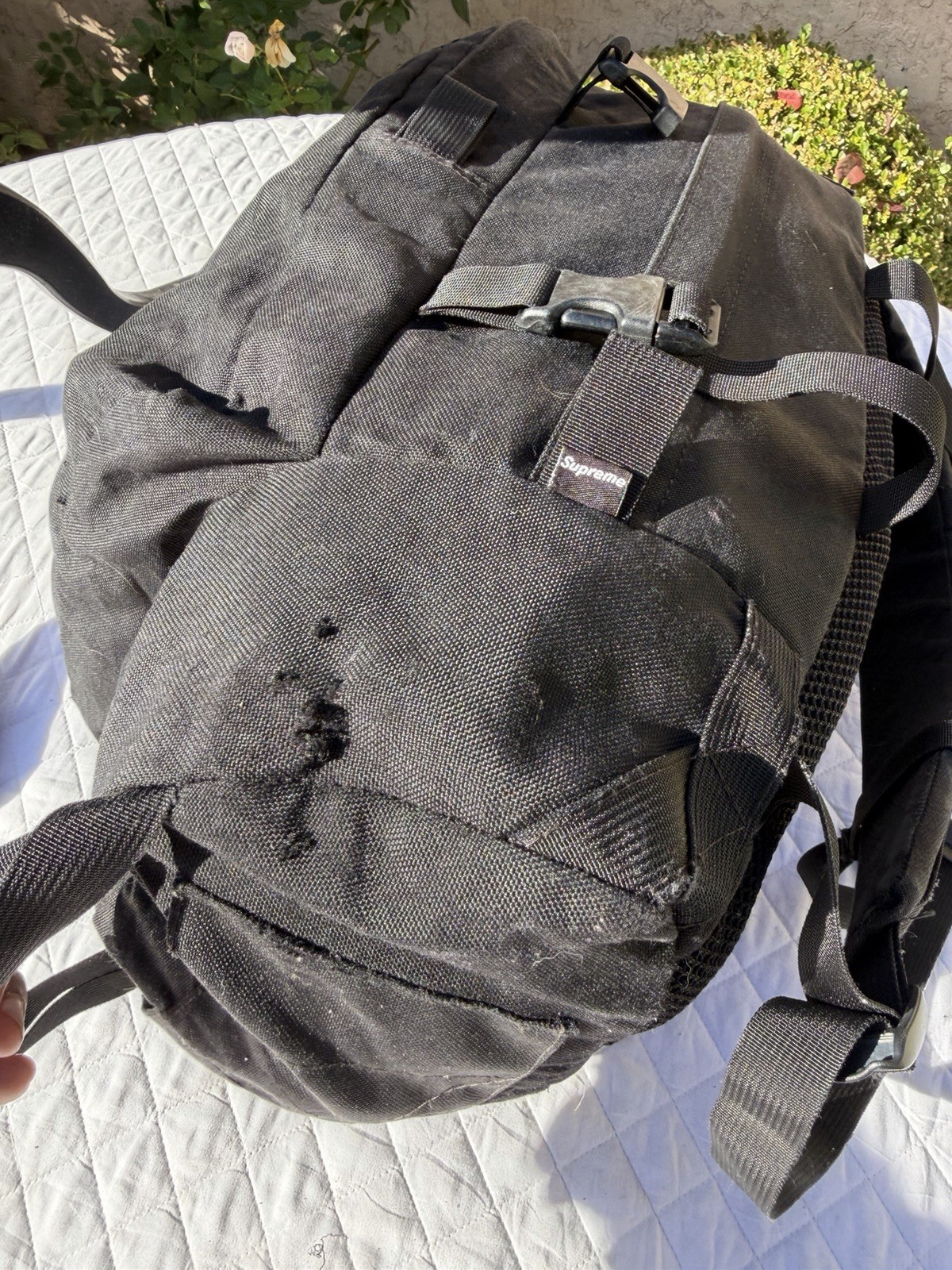 **well Worn Broken Clip* Vintage Ss02 12th Supreme Box Logo Backpack Black Nylon