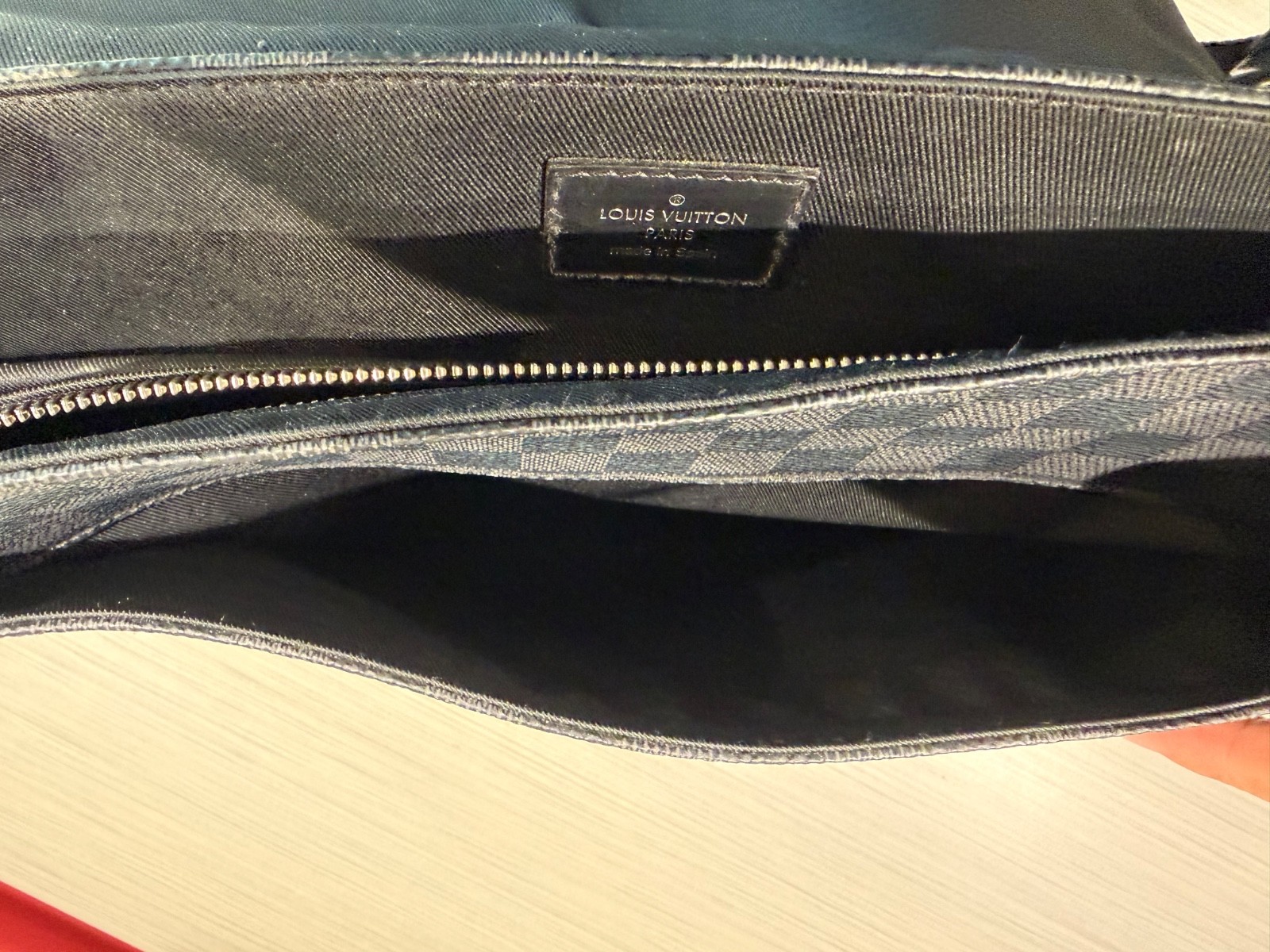 Louis Vuitton Daniel Messenger Bag GM Grey Canvas Damier Graphite
