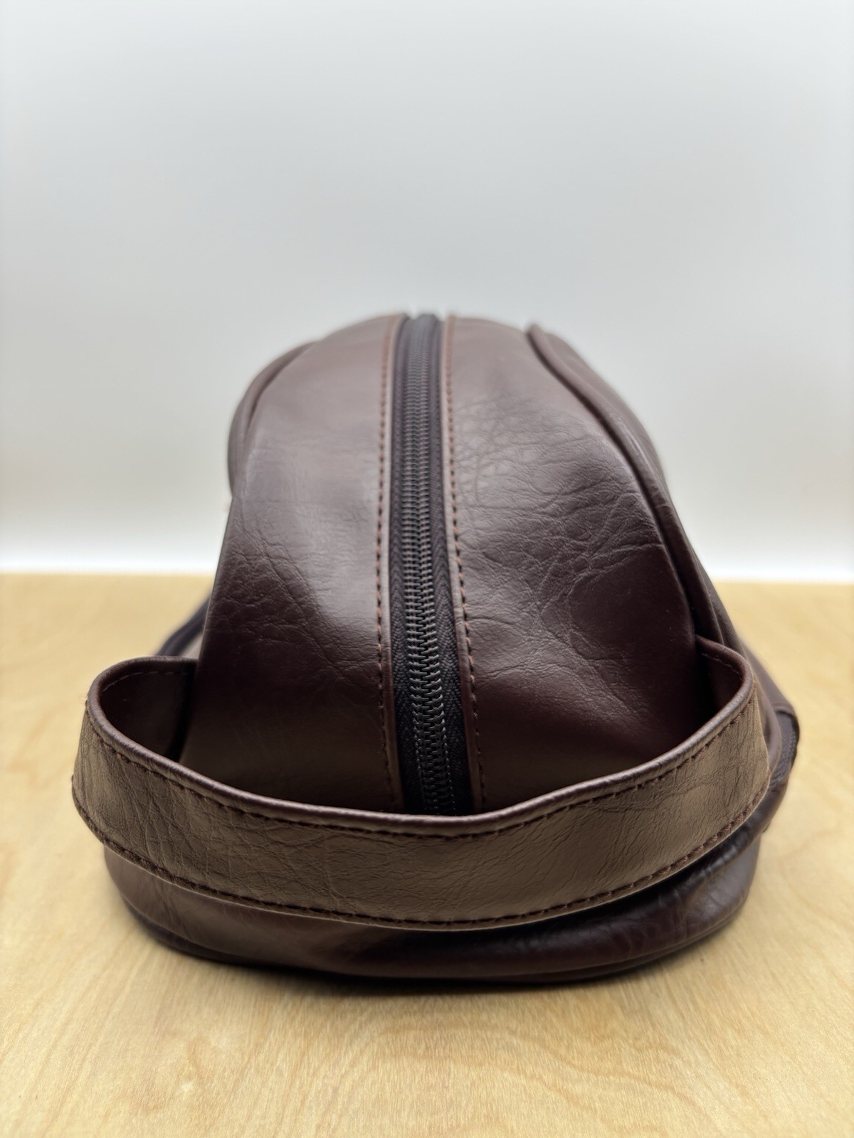 Perry Ellis Portfolio Men’s Essential Bag Toiletry Shave Brown 10”x5”