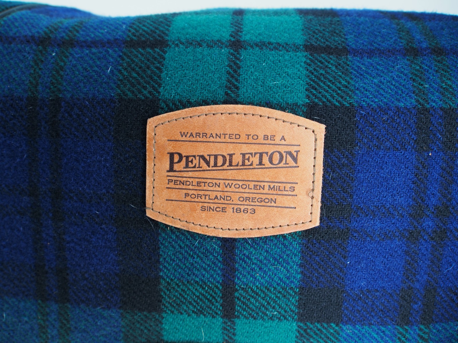 Pendleton Wool Plaid Leather Messenger Bag Crosssbody Laptop School Travel
