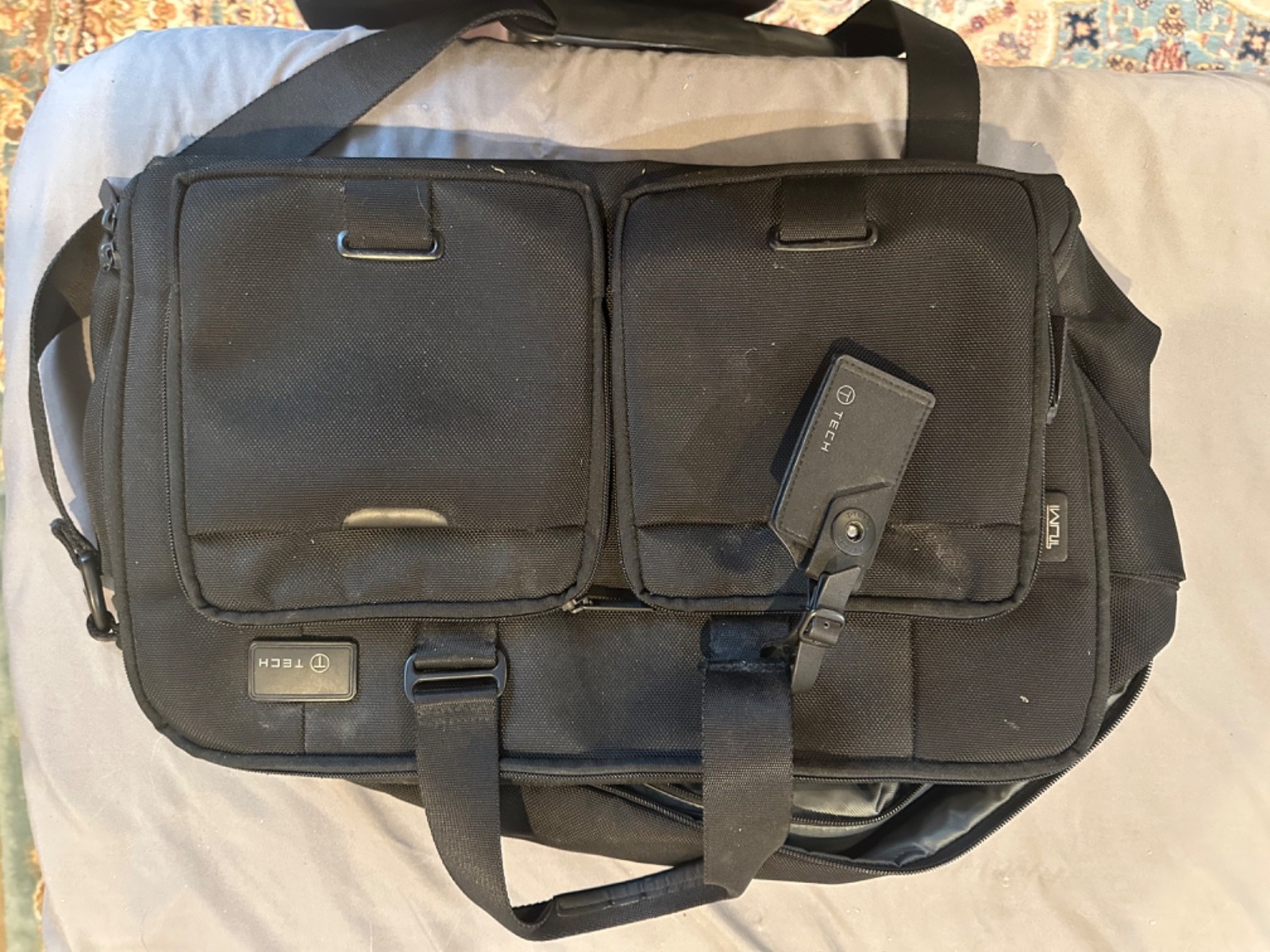 Tumi T-Tech Essential Gear Laptop Shoulder Briefcase Bag. Ballistic Nylon