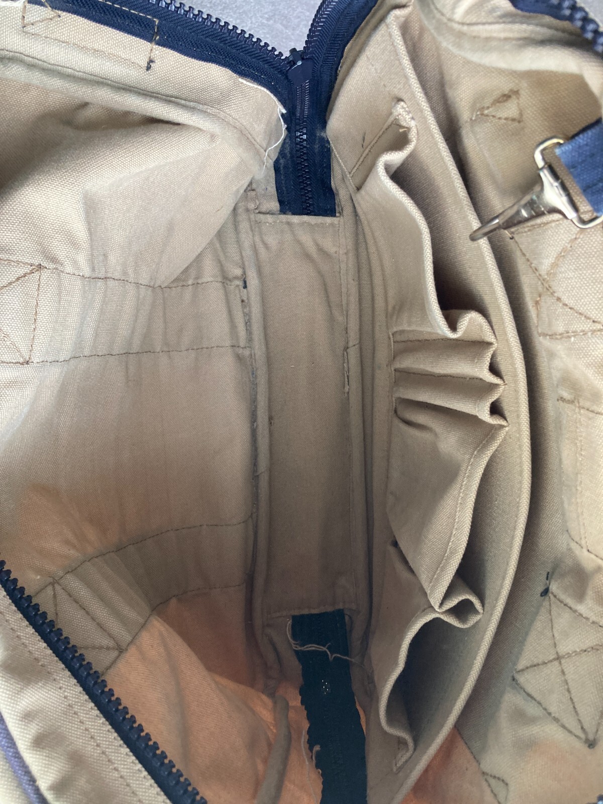 High Sierra Flexible Canvas Briefcase, also for Vehicle Mini Office