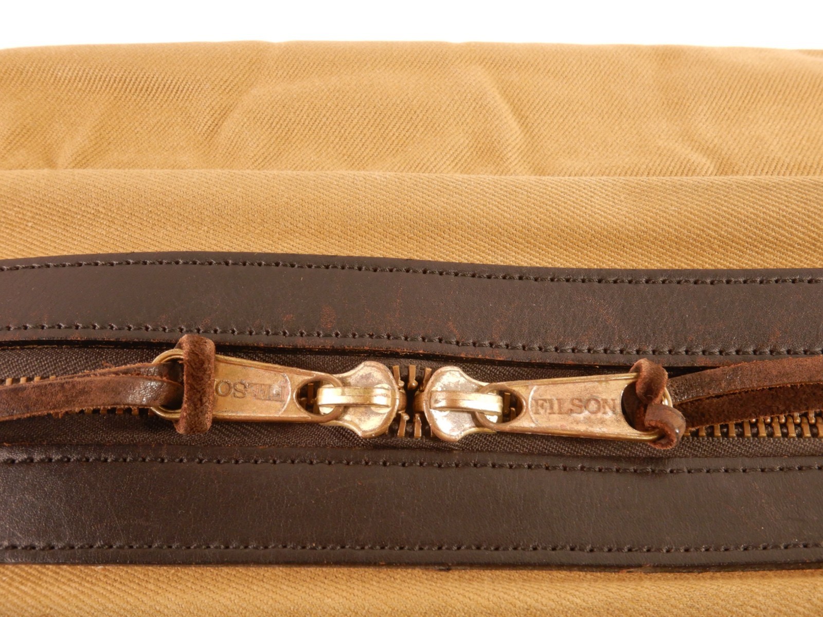 Filson 70257 Tan Rugged Twill Briefcase Computer Bag no strap