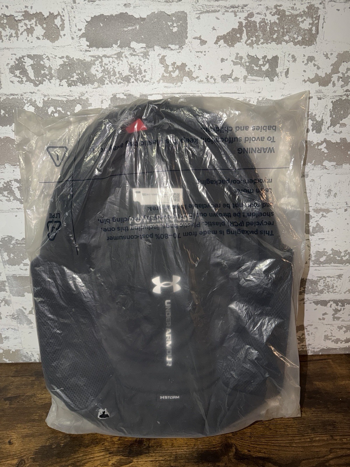 NEW! Under Armour Castlerock Backpack Book Bag – black – see photos