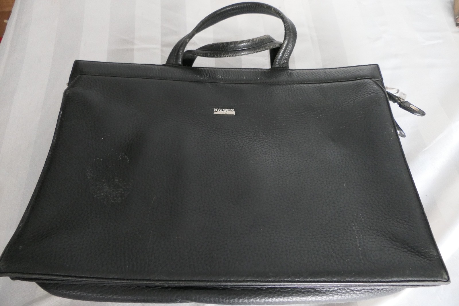 PETER KAISER LEATHER BRIEFCASE UNITED KINGDOM