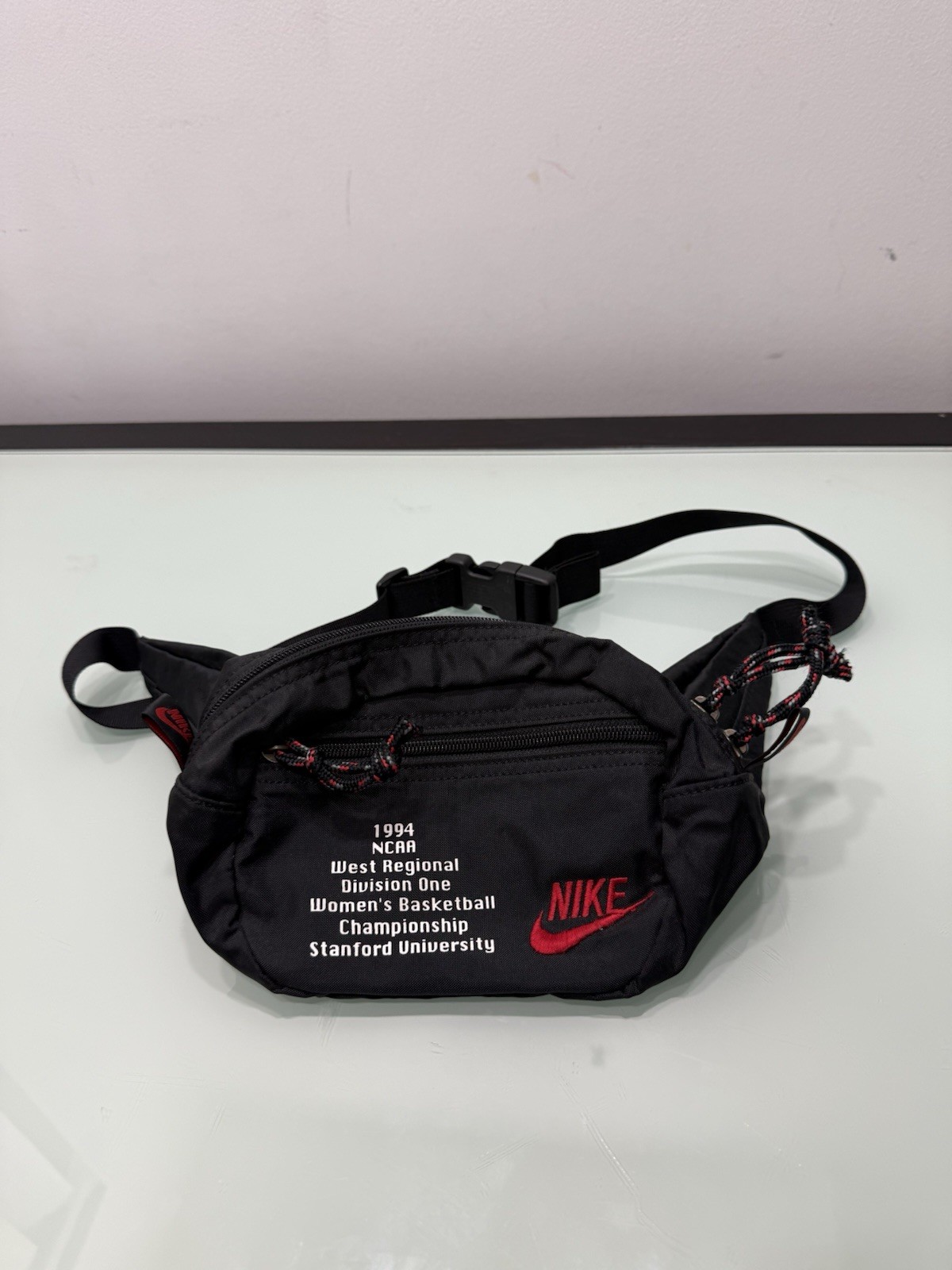 Vintage 1994 Nike Div 1 Womns Basketball Championship Nike Fanny Pack ( Rare )