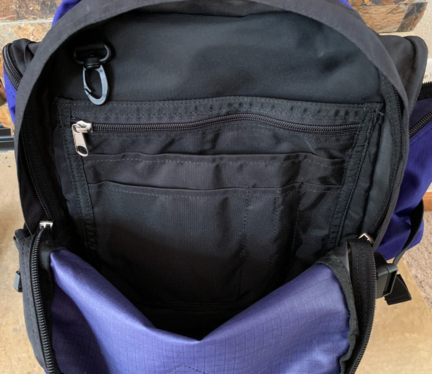Vintage THE NORTH FACE Wasatch Backpack Outdoor Hiking Carry on Travel Bag 35L