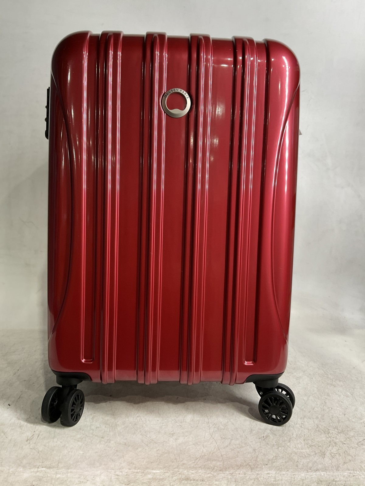 DELSEY Paris Helium Aero Hardside Expandable Luggage Spinner Wheels 21 Inch U7
