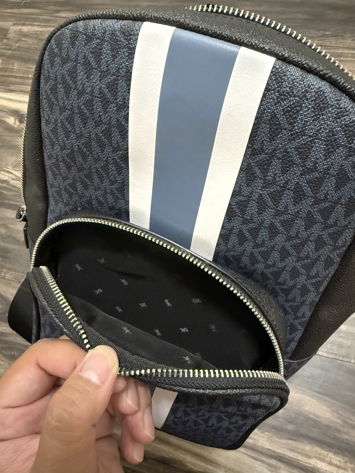 Michael Kors Cooper Sling Pack Navy Leather Racing Stripe Utility Crossbody Bag