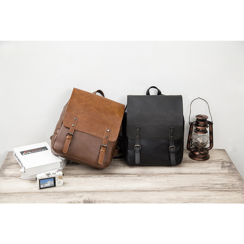 Men Large Capacity Leisure Travel Backpack Student Backpack Leather Backpack