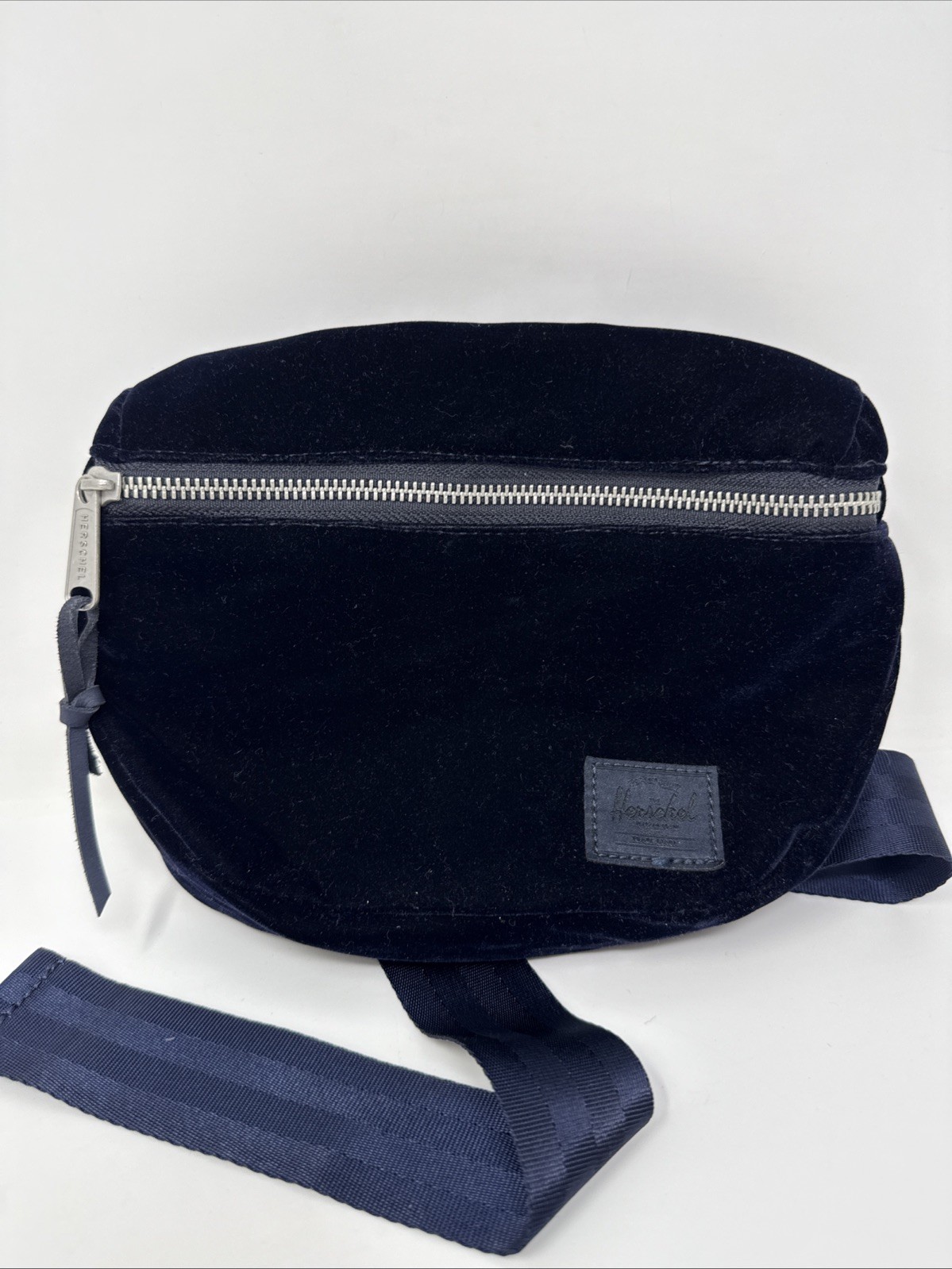 Herschel Supply Co Velvet fanny Pack Bum Bag Fifteen Navy Blue EC