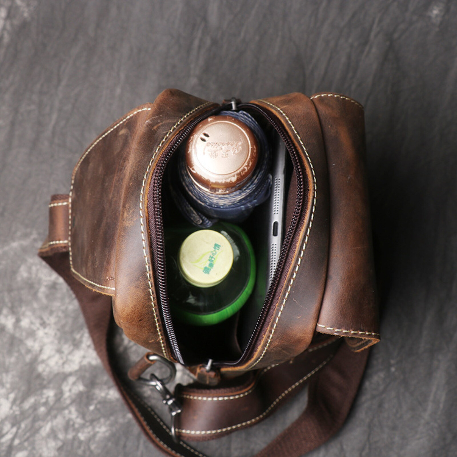 Men’s Leather Crossbody Sling Bag Chest Bag Vintage Shoulder Bag