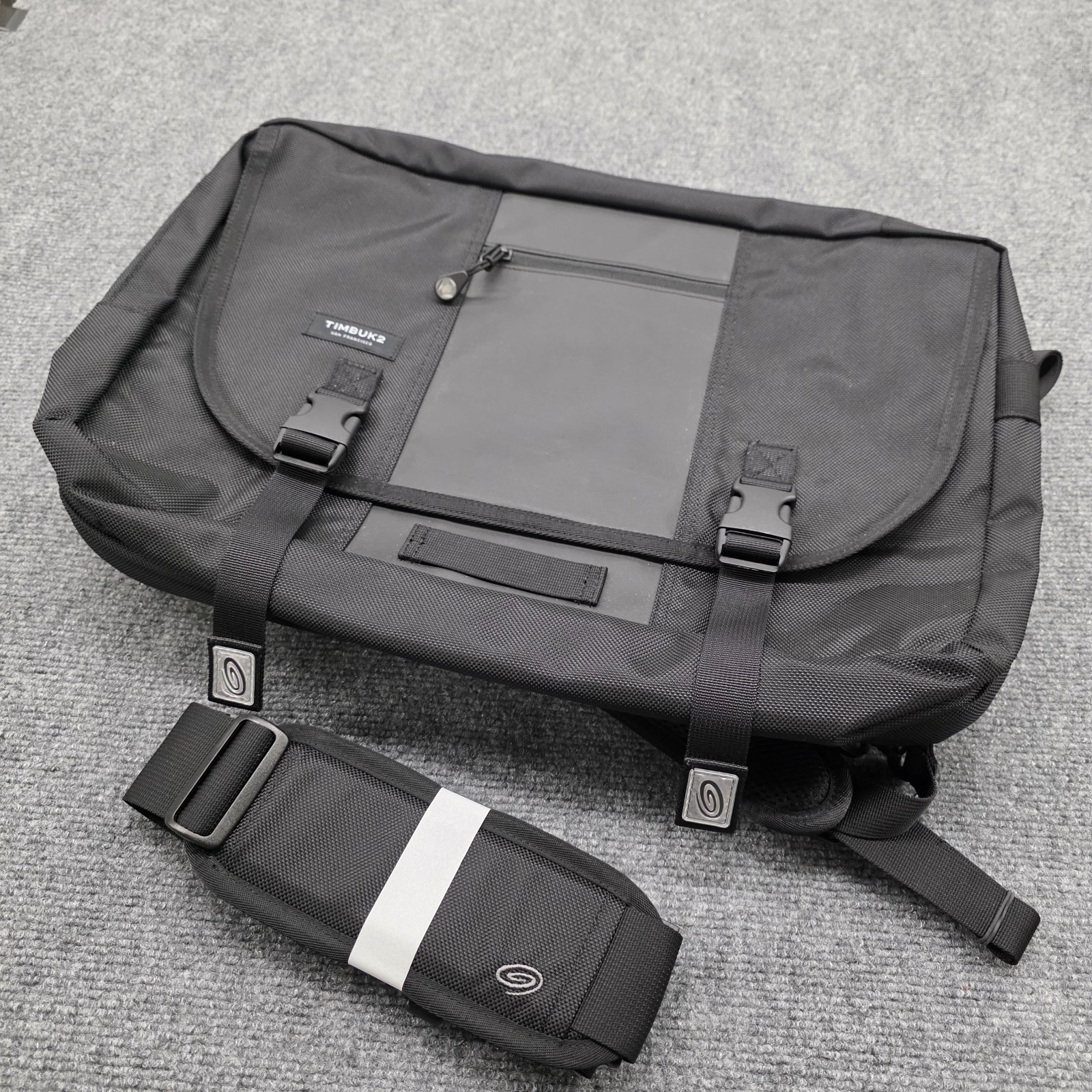 Timbuk2 X Dell Messenger Backpack Convertible 3 In 1 Black Canvas Laptop Bag