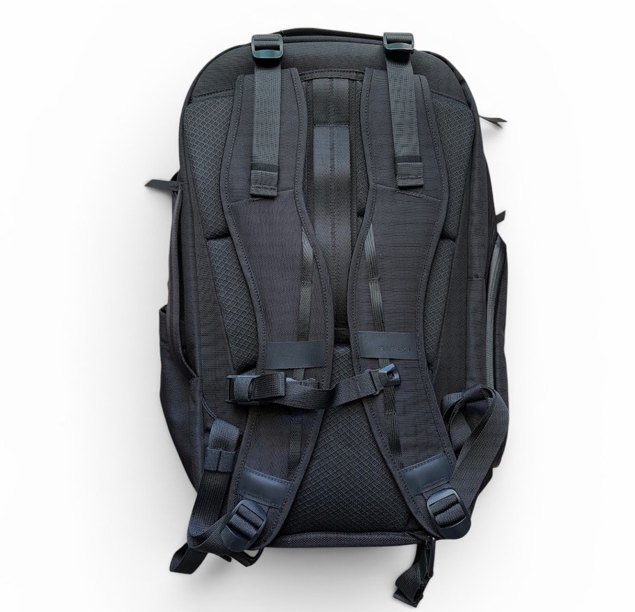 Alpaka Elements Travel Backpack 35L Black Axoflux 600D