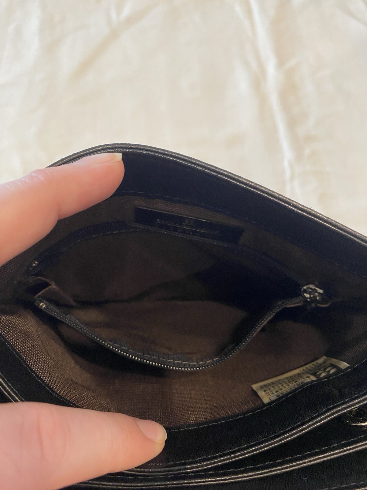 Givenchy Classic Black Shoulder Bag Leather Men’s/Unisex Vintage Two-Tone