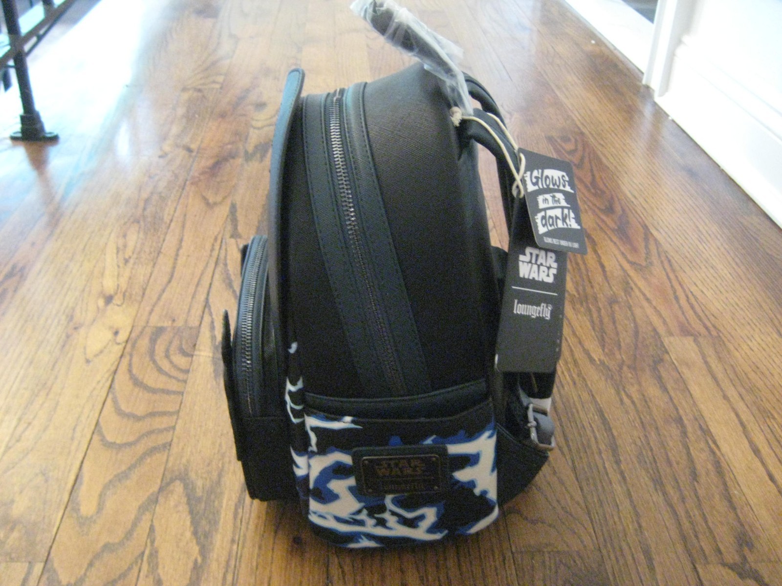 Loungefly Star Wars Emperor Palpatine Glow in the Dark Mini Backpack – New!