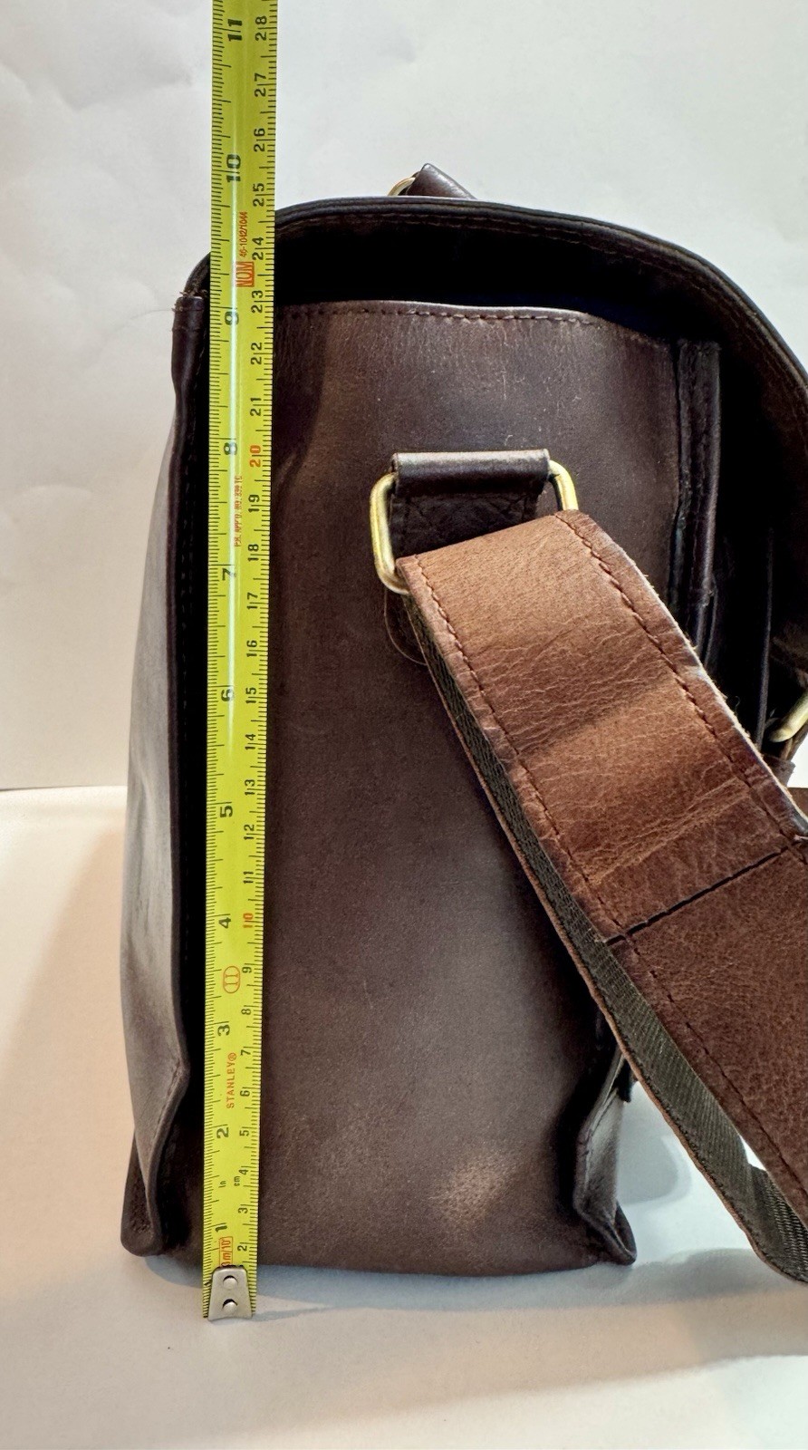Brown Messenger Bag Buckle Closure Adjustable Shoulder Strap Top Handle Unisex