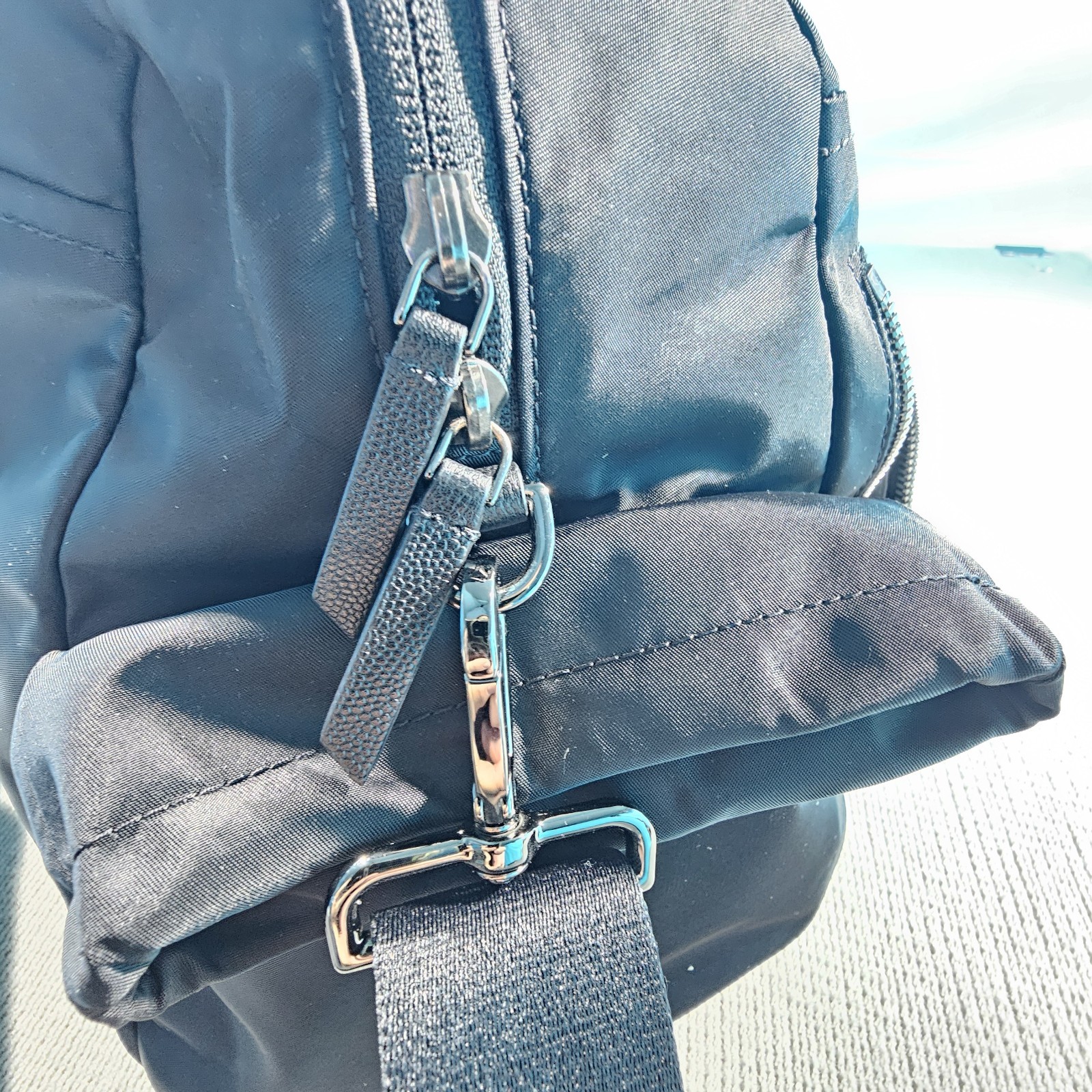 TUMI Voyageur Venice Duffel Bag Authentic with Serial # can be register @TUMI