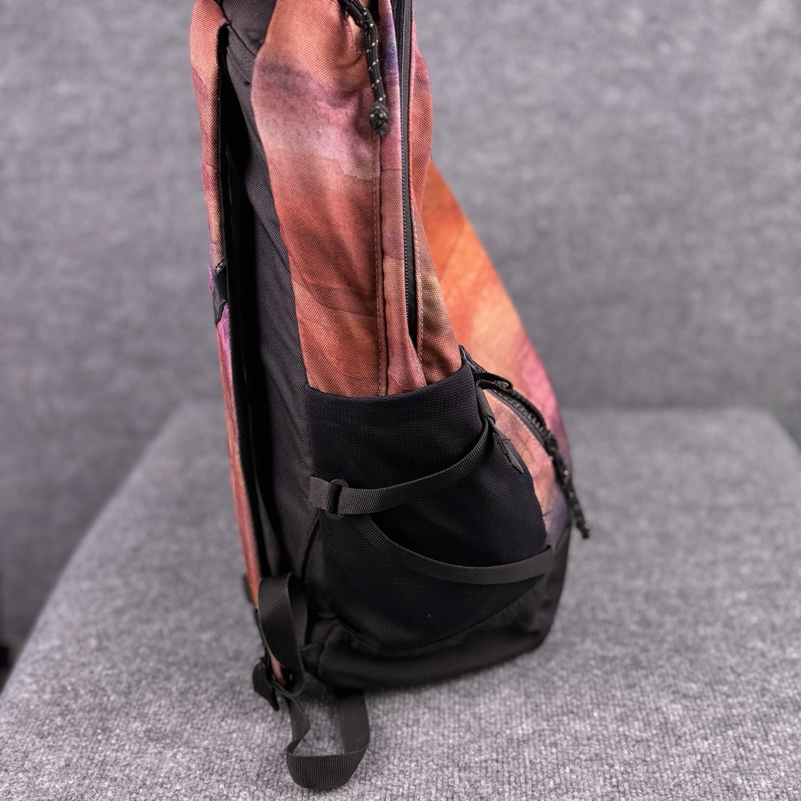 Burton Goods Hiking Tie Dye Kettle 20L Backpack Skater Ski EUC