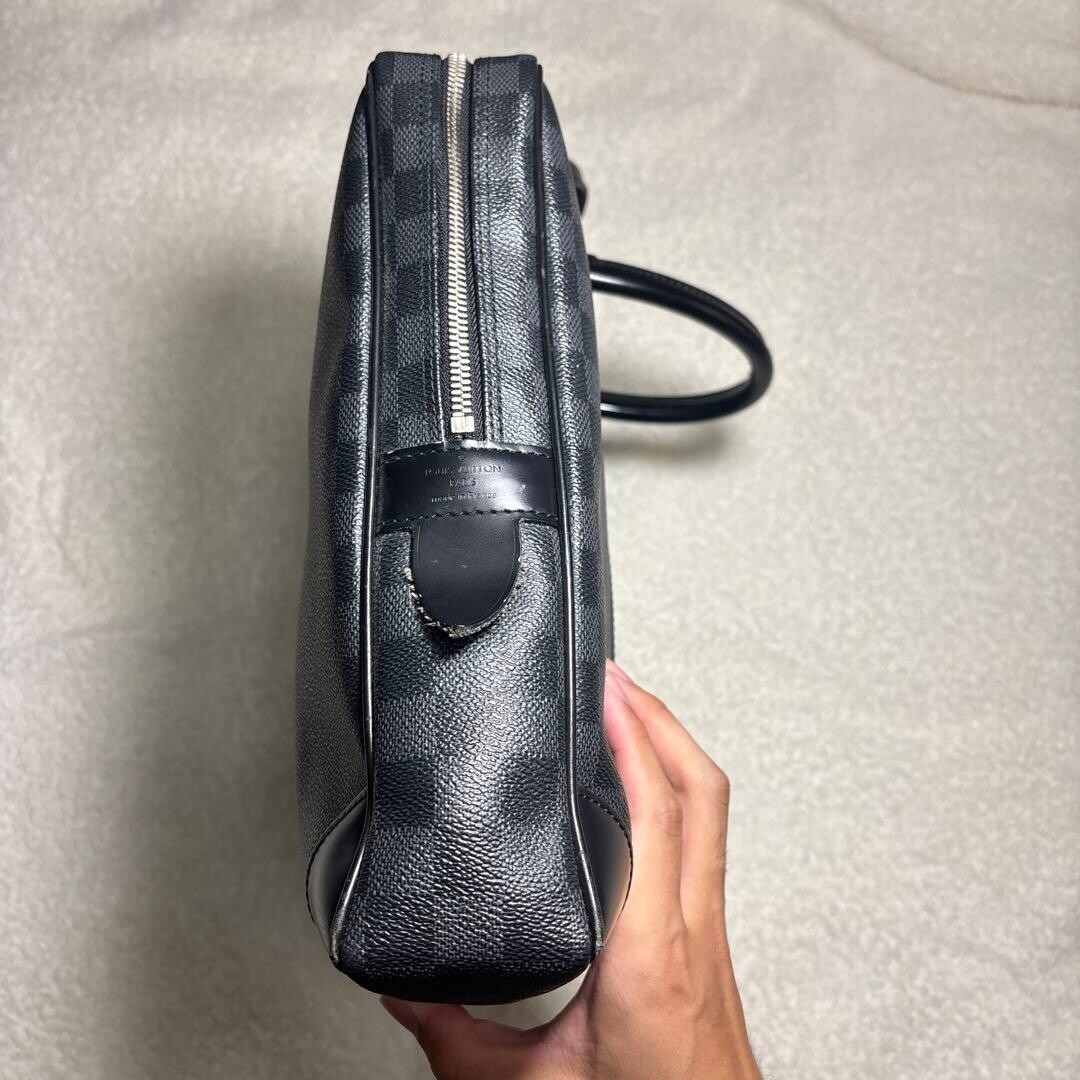 Louis Vuitton Damier Graphite Business Bag Canvas Black Name Tag Key Auth