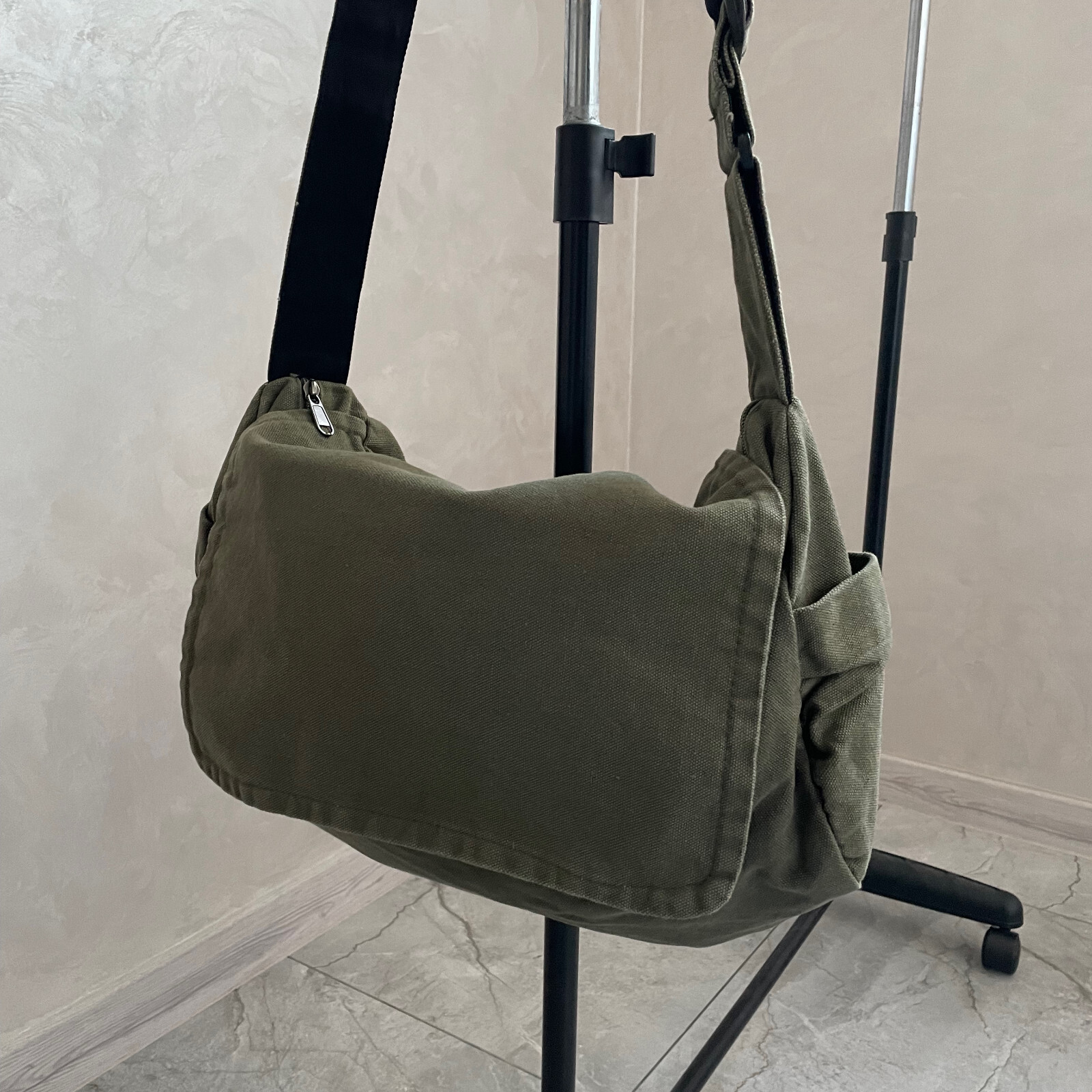 Canvas Crossbody Bag Extra Large for Women and Men for School and Travel, y2k