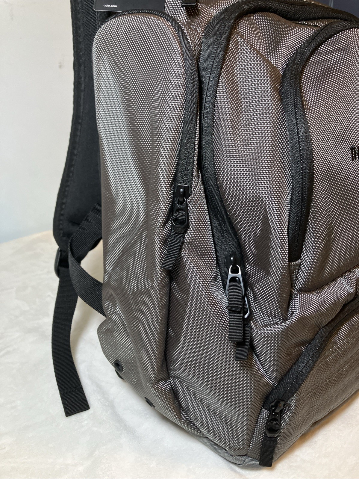 OGIO Metro Street Backpack, Gray, 9 External Pockets Tech Laptop, NWT, (Branded)