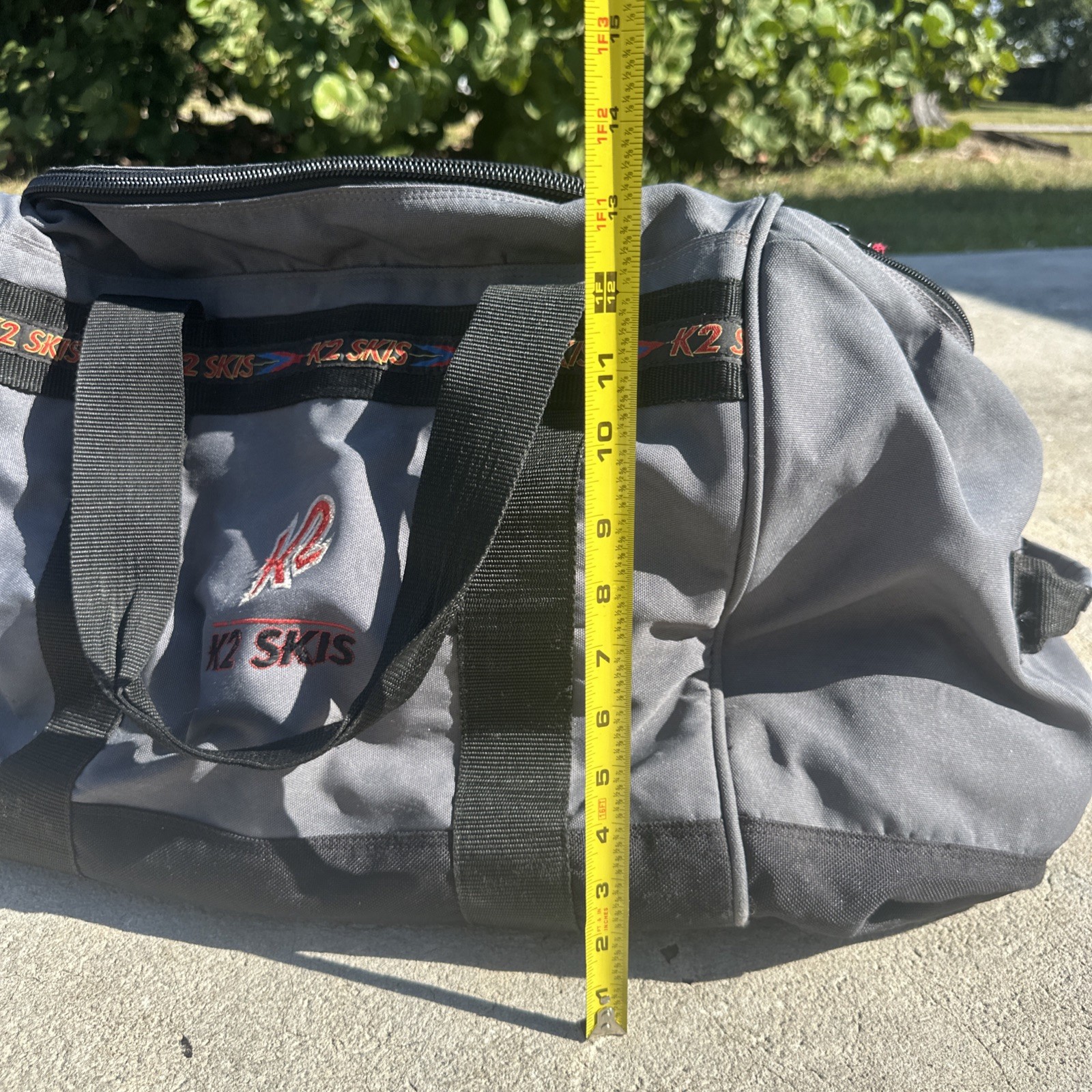 Vintage K2 Large Duffle Travel Bag Gray Ski Snowboard Snow Strap Handle *FLAWS*