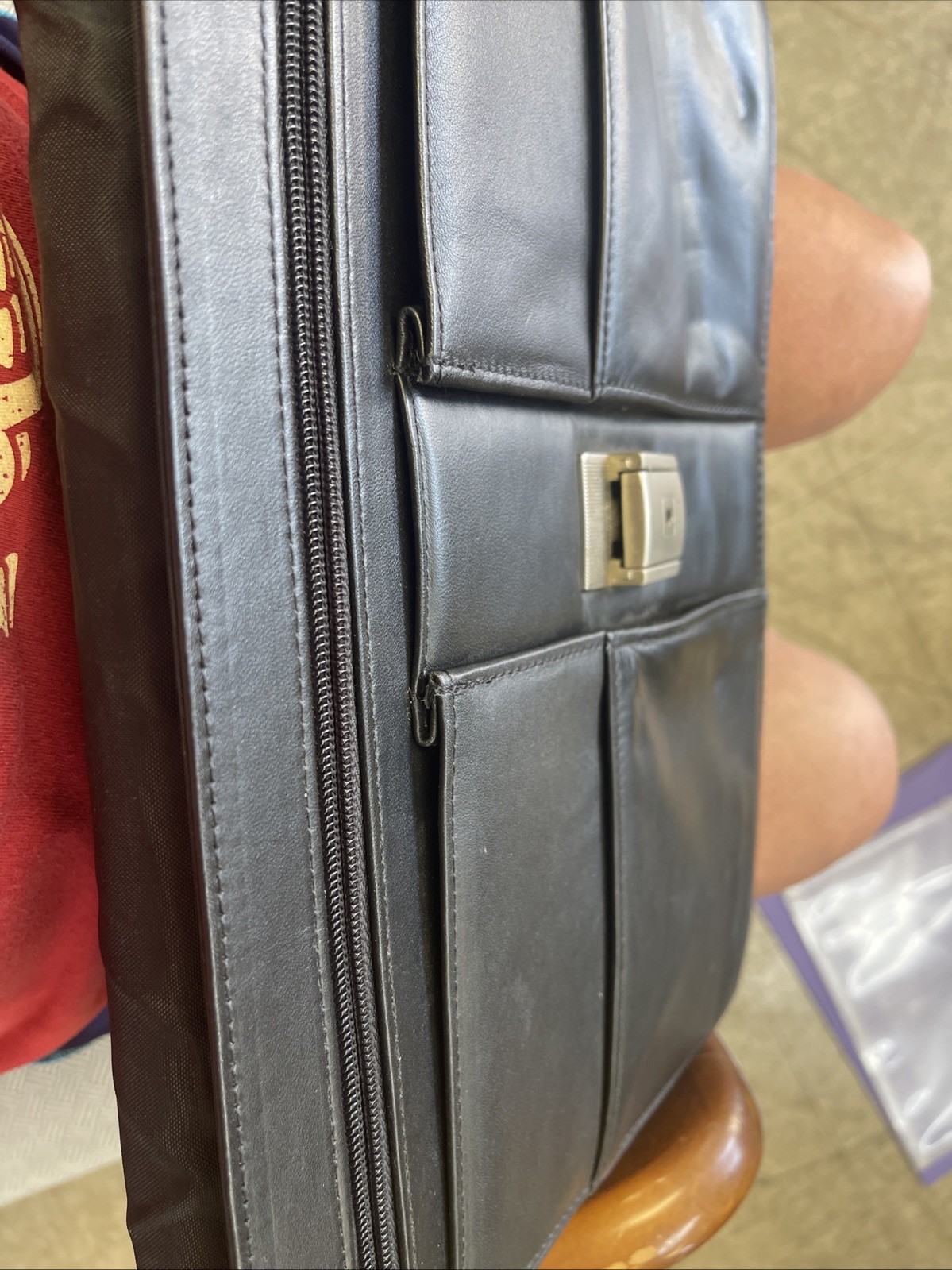 Wilson’s Black Genuine Leather Briefcase Portfolio, Clasp Close No Handle W/ Key