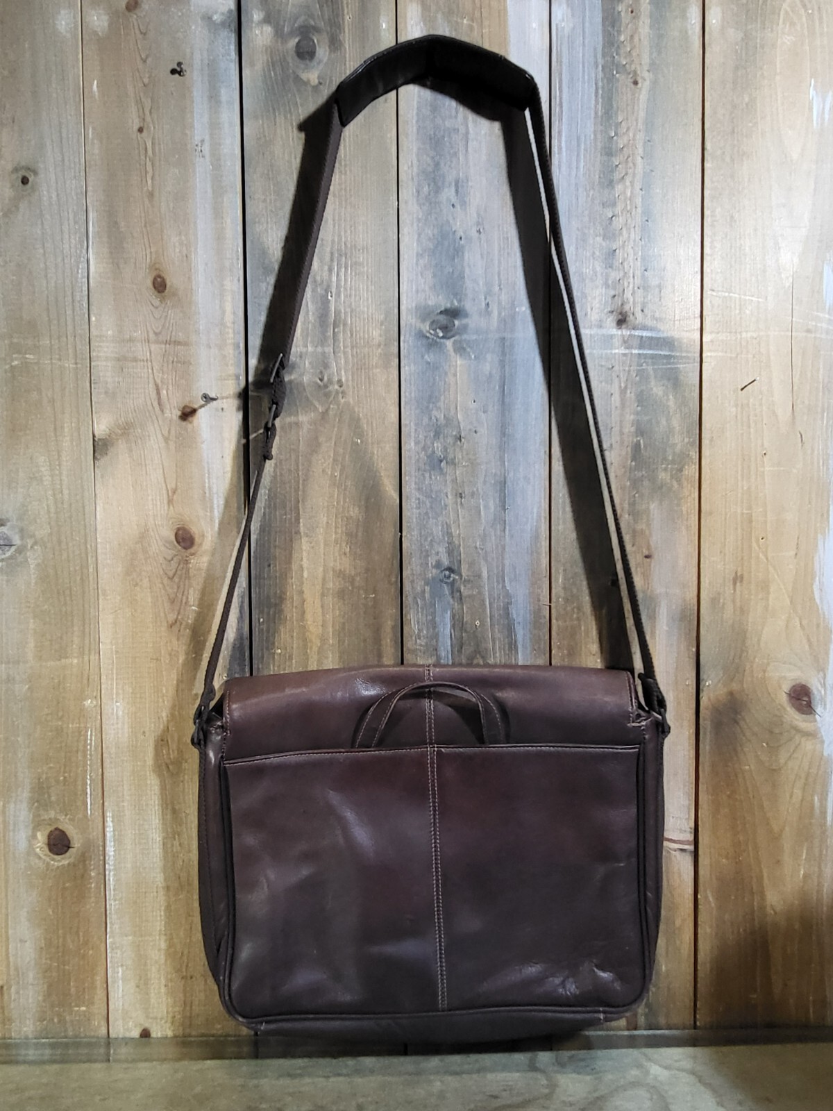 Kenneth Cole Dark Brown Leather Laptop Messenger Bag Briefcase with strap w Tag