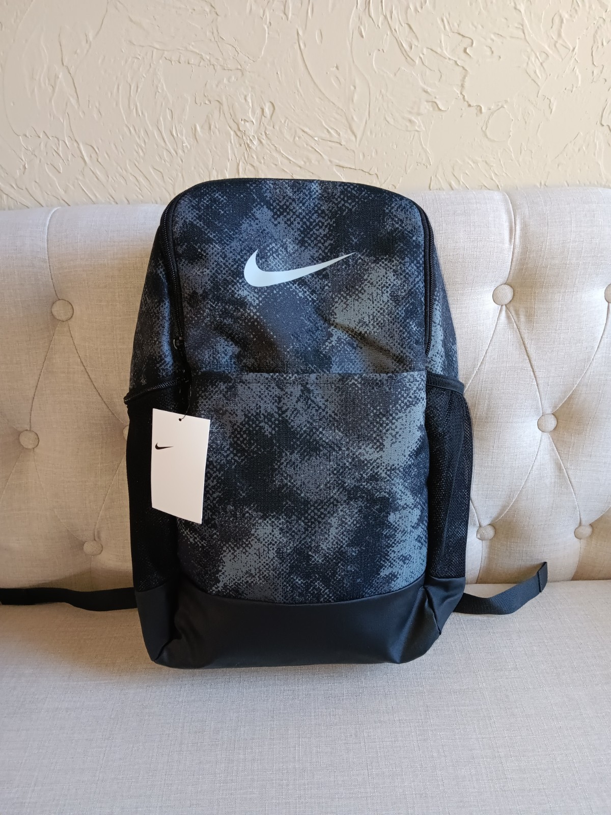 NWT Nike Brasilia Backpack Camo Black 24L School Gym Bag FZ2608 068 Size M