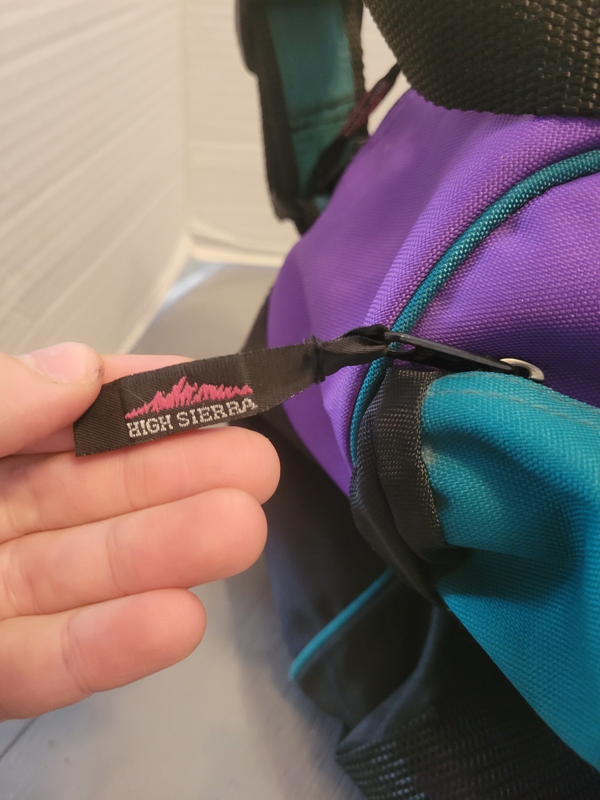 High Sierra Canvas Duffle Gym Travel Bag Purple Teal Vintage 1990s