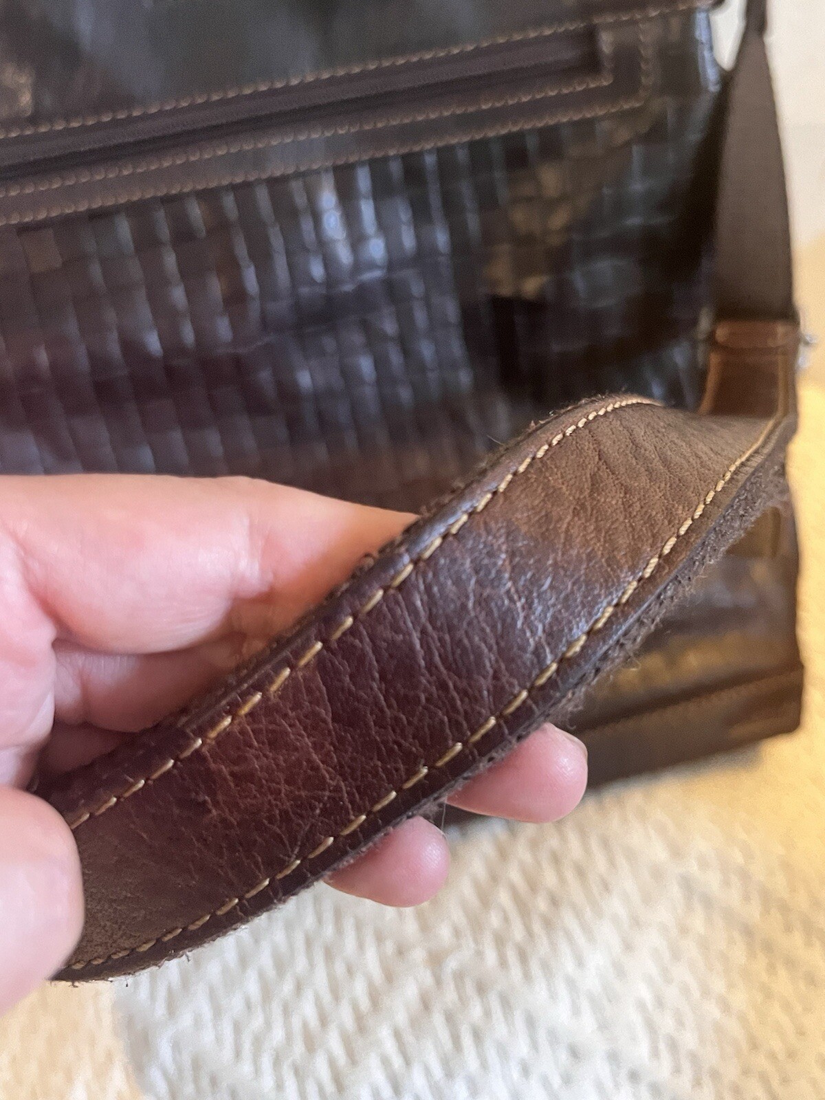 Jack Georges American Brand Buffalo Leather Voyager Crossbody Bag Brown