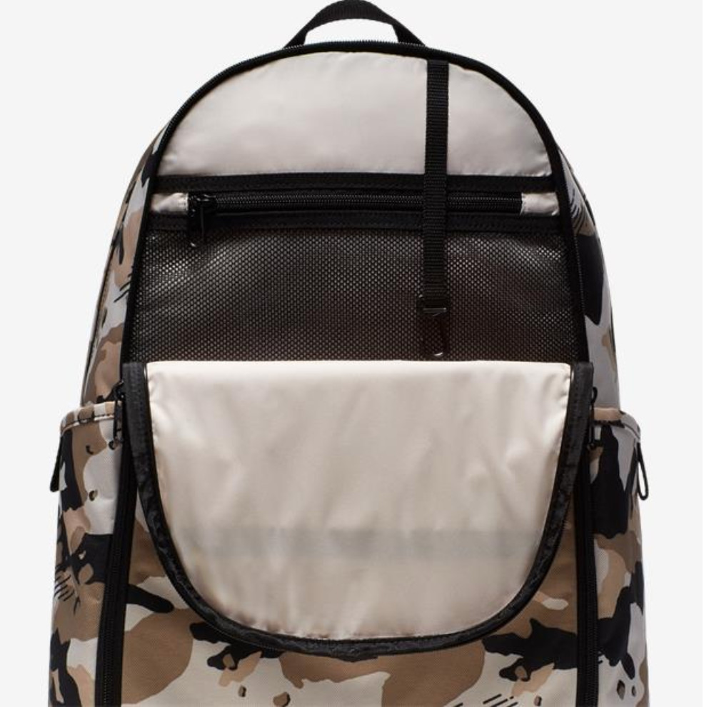 🔥 NIKE BRASILIA XL Camo Backpack BA5893 008 Camouflage Desert Sand 🔥🔥