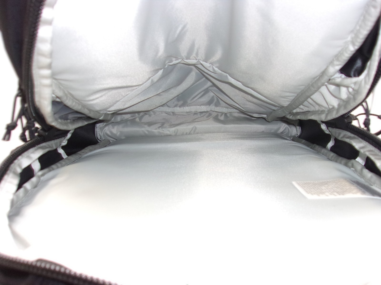 THE NORTH FACE Surge Commuter Laptop Backpack, TNF Black, OS – USED