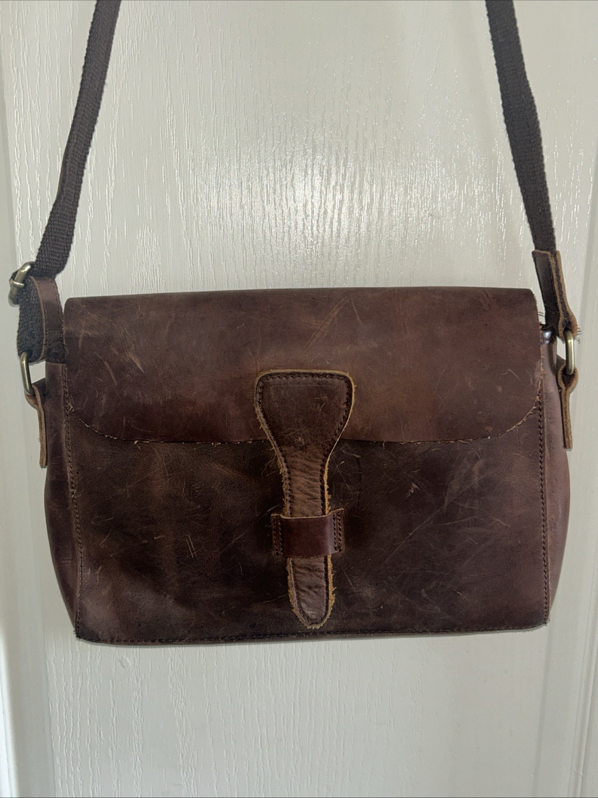 Leather Messenger Bag Unbranded Fold Over Flap Closer 12 “L By 8” H By 2.5” D