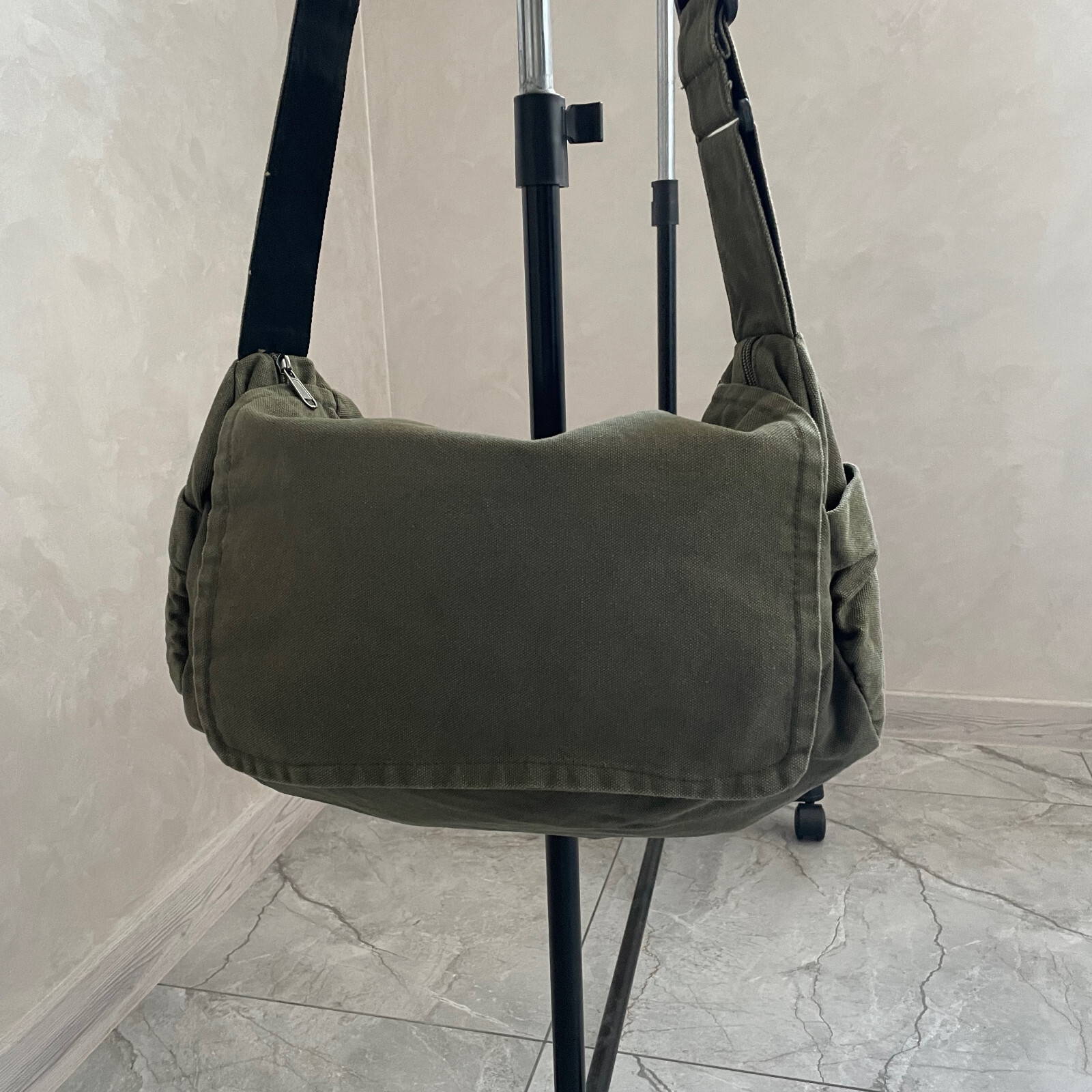 Canvas Crossbody Bag Extra Large for Women and Men for School and Travel, y2k