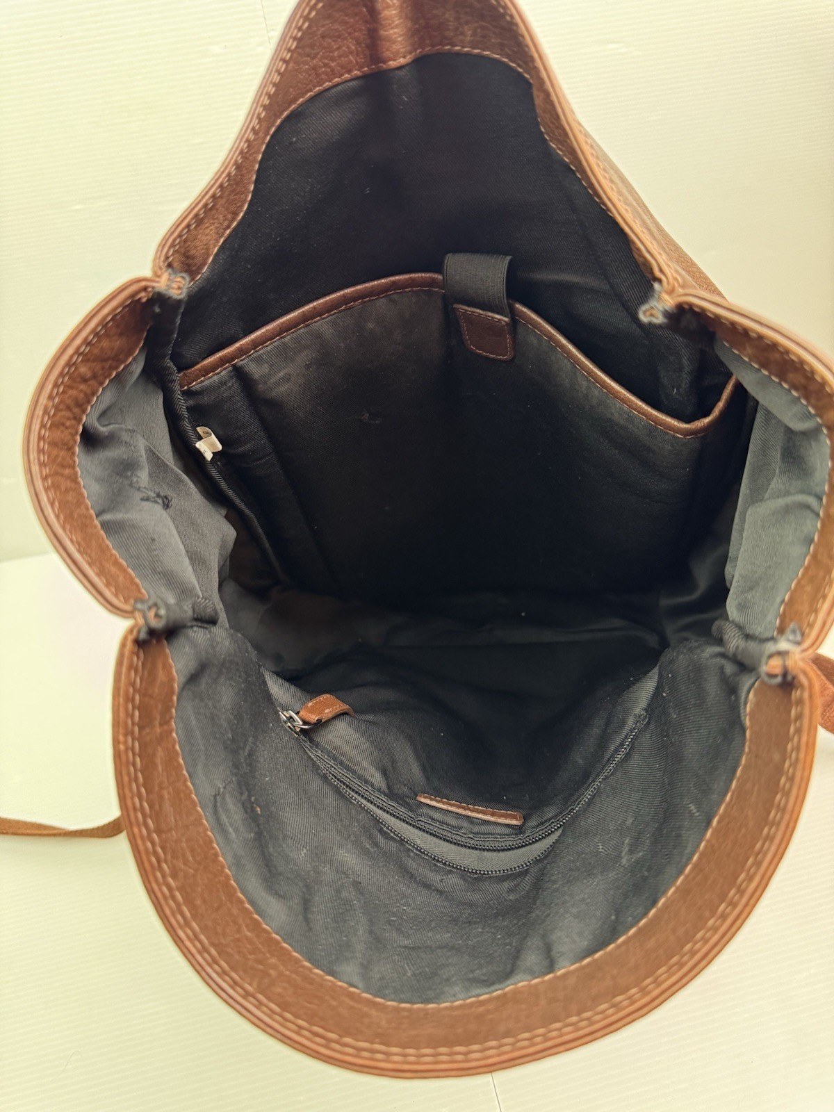 Genicci Cognac Jason Roll Top 15″ Laptop Unisex Leather Backpack READ FLAWS