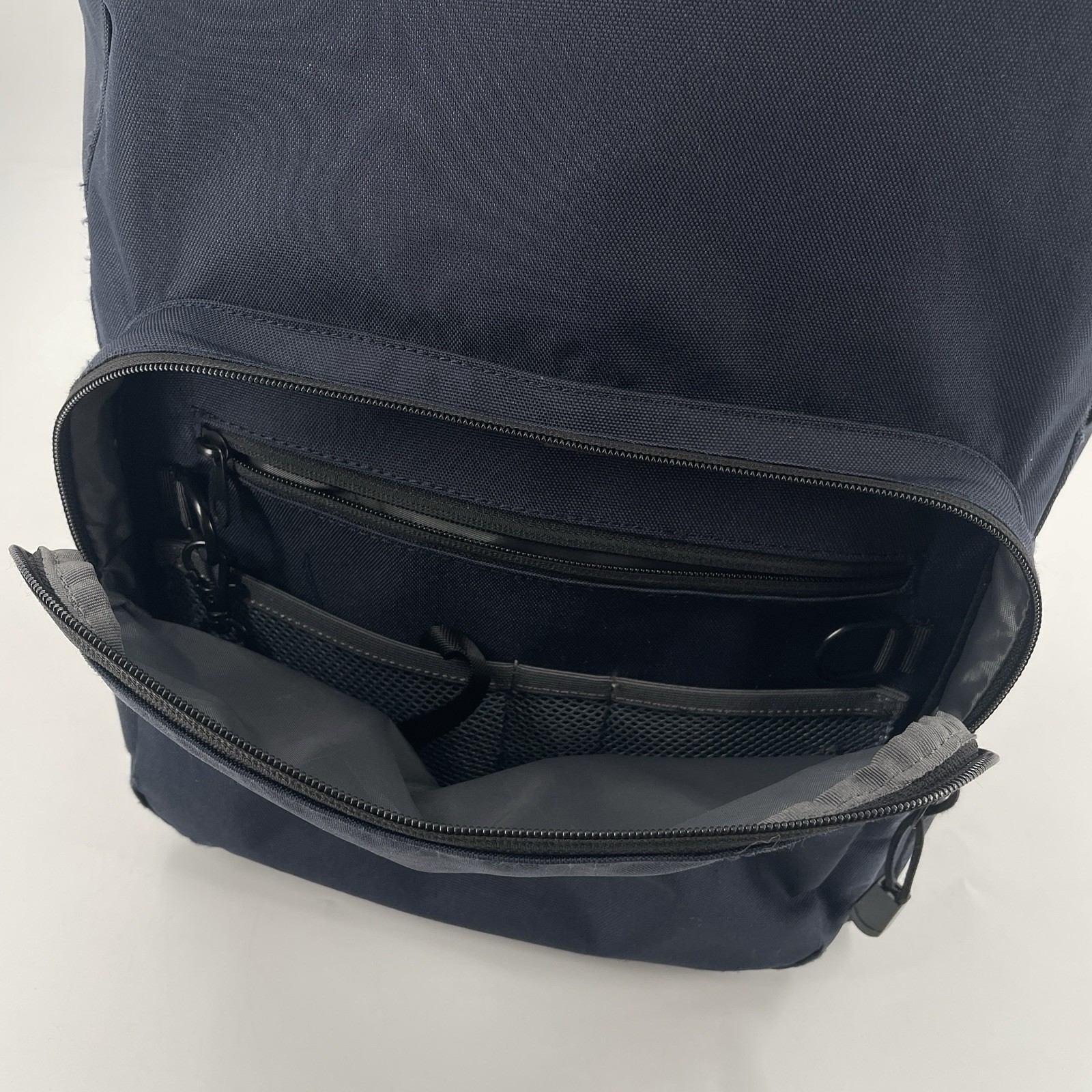 Lo & Sons The Hanover Deluxe 2 Backpack Laptop in Navy Blue -Everyday Travel Bag